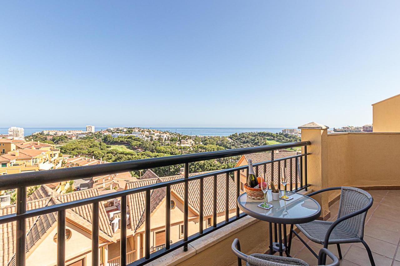 797 Holiday Rentals - Moderno Piso Para 5 Con Hermosas Vistas Benalmádena Εξωτερικό φωτογραφία