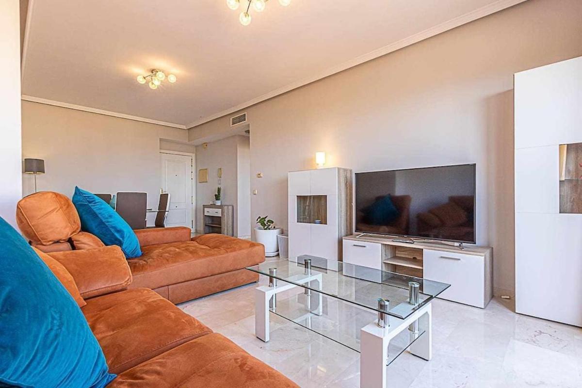 797 Holiday Rentals - Moderno Piso Para 5 Con Hermosas Vistas Benalmádena Εξωτερικό φωτογραφία