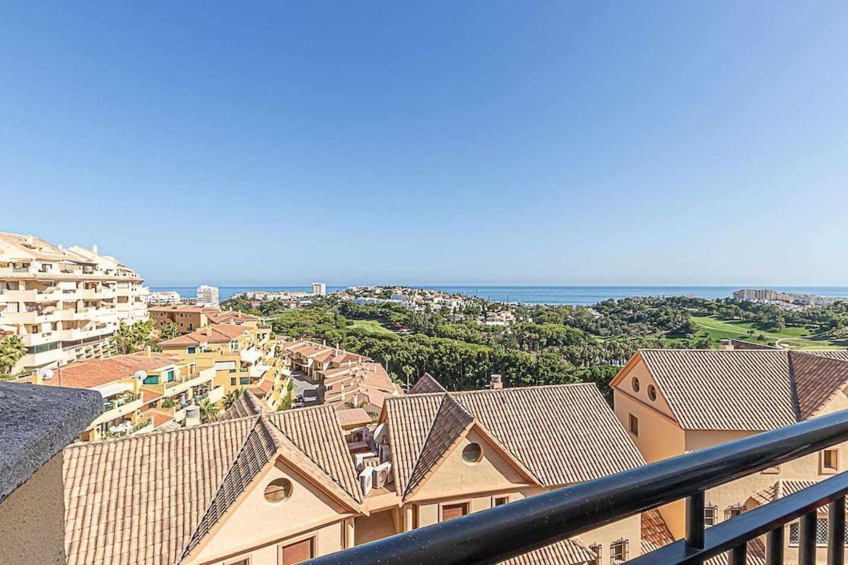 797 Holiday Rentals - Moderno Piso Para 5 Con Hermosas Vistas Benalmádena Εξωτερικό φωτογραφία