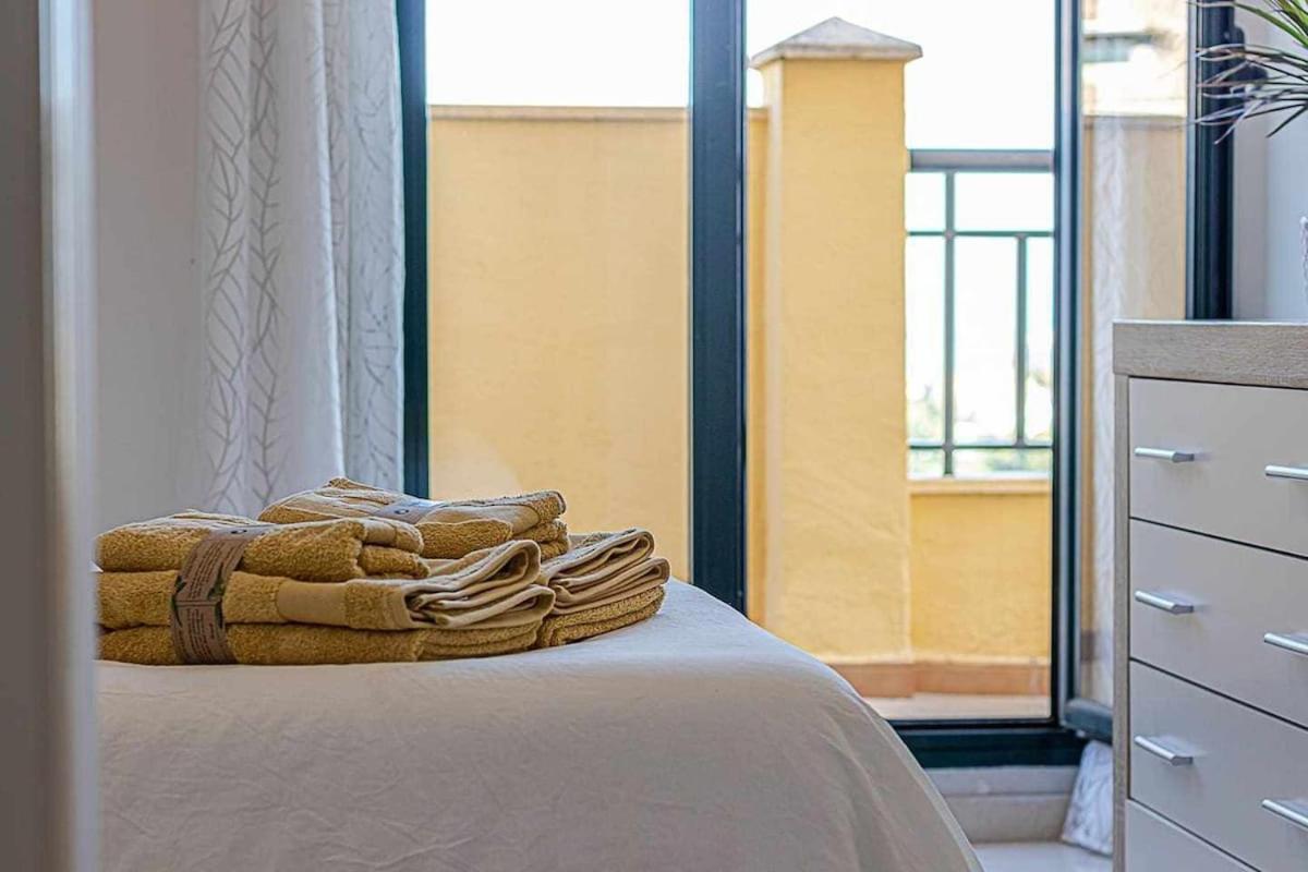 797 Holiday Rentals - Moderno Piso Para 5 Con Hermosas Vistas Benalmádena Εξωτερικό φωτογραφία