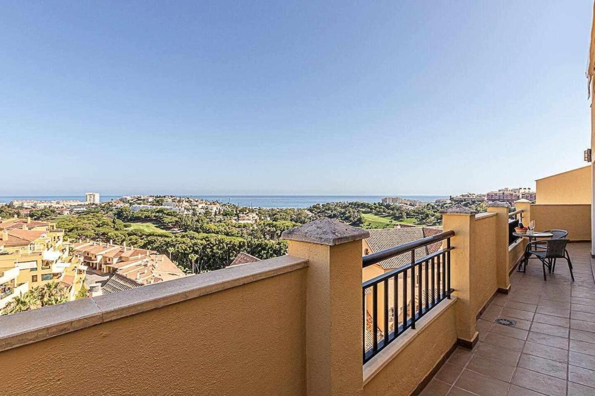 797 Holiday Rentals - Moderno Piso Para 5 Con Hermosas Vistas Benalmádena Εξωτερικό φωτογραφία